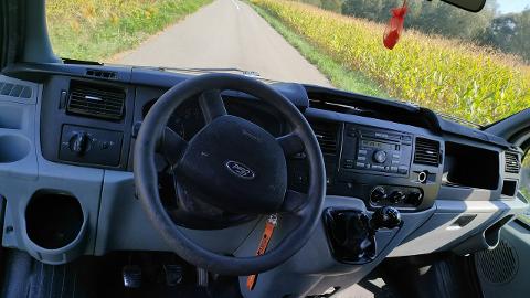 Ford Transit (101KM) - 39 990  PLN, 2011 - Chełm Śląski - wyprzedaż | Autoria.pl