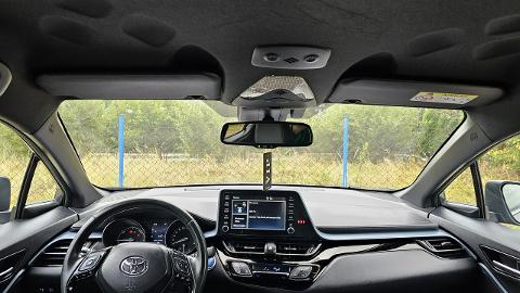 Toyota C-HR (122KM) - 94 800  PLN, 2021 - Nowy Sącz - wyprzedaż | Autoria.pl