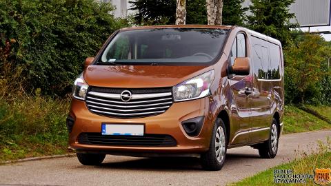 Opel Vivaro II  (115KM) - 59 000  PLN, 2014 - Gdynia Cisowa - wyprzedaż | Autoria.pl