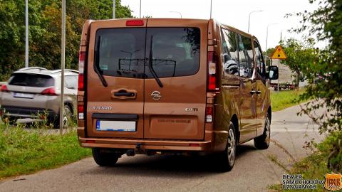 Opel Vivaro II  (115KM) - 59 000  PLN, 2014 - Gdynia Cisowa - wyprzedaż | Autoria.pl