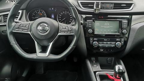 Nissan Qashqai II  (160KM) - 83 900  PLN, 2018 - Strzegom - wyprzedaż | Autoria.pl