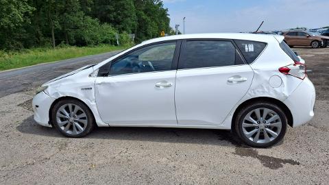 Toyota Auris II  (99KM) - 22 900  PLN, 2013 - PLESZEW - wyprzedaż | Autoria.pl