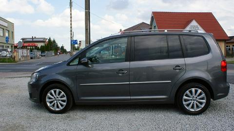 Volkswagen Touran II  (140KM) - 36 900  PLN, 2011 - Ostrów Wielkopolski - wyprzedaż | Autoria.pl