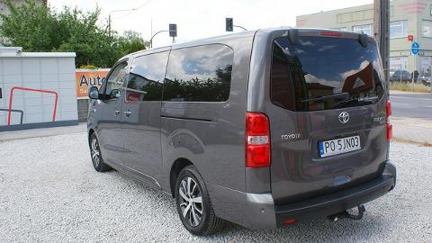 Toyota Proace Verso (177KM) -  134 700  PLN, 2018 - Ostrów Wielkopolski - wyprzedaż | Autoria.pl