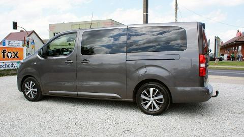 Toyota Proace Verso (177KM) -  134 700  PLN, 2018 - Ostrów Wielkopolski - wyprzedaż | Autoria.pl