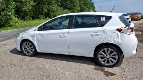 Toyota Auris II  (99KM) - 22 900  PLN, 2013 - PLESZEW - wyprzedaż | Autoria.pl