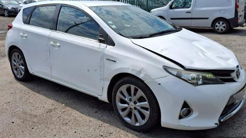 Toyota Auris II  (99KM) - 22 900  PLN, 2013 - PLESZEW - wyprzedaż | Autoria.pl