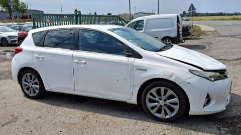 Toyota Auris II  (99KM) - 22 900  PLN, 2013 - PLESZEW - wyprzedaż | Autoria.pl