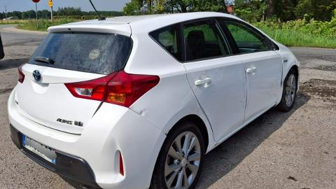 Toyota Auris II  (99KM) - 22 900  PLN, 2013 - PLESZEW - wyprzedaż | Autoria.pl