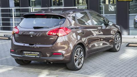 Kia Ceed II  (135KM) - 42 900  PLN, 2014 - Gdynia - wyprzedaż | Autoria.pl