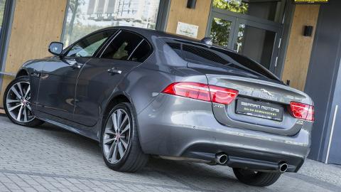 Jaguar XE I  (300KM) -  129 900  PLN, 2018 - Gdynia - wyprzedaż | Autoria.pl