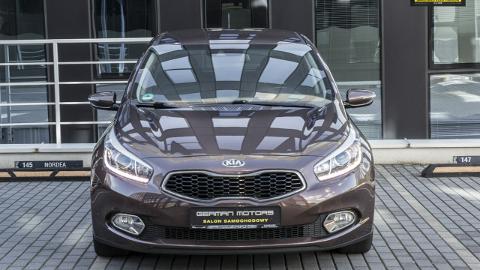 Kia Ceed II  (135KM) - 42 900  PLN, 2014 - Gdynia - wyprzedaż | Autoria.pl