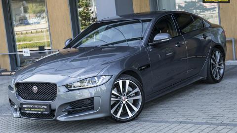 Jaguar XE I  (300KM) -  129 900  PLN, 2018 - Gdynia - wyprzedaż | Autoria.pl