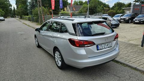 Opel Astra K  (110KM) - 31 999  PLN, 2016 - Szczecin - wyprzedaż | Autoria.pl