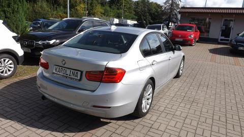 BMW Seria  3 F30/F31  (184KM) - 49 900  PLN, 2012 - Słupsk - wyprzedaż | Autoria.pl