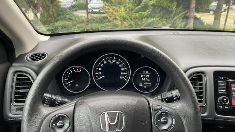 Honda HR-V II  (130KM) - 62 900  PLN, 2016 - Tarnowskie Góry - wyprzedaż | Autoria.pl