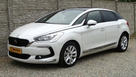 DS Automobiles DS 5 (165KM) - 49 800  PLN, 2015 - Dąbrowa Górnicza - wyprzedaż | Autoria.pl