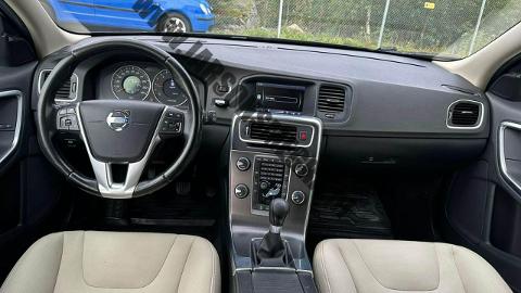 Volvo V60 I  (114KM) - 29 600  PLN, 2011 - Kiczyce - wyprzedaż | Autoria.pl