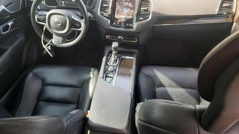 Volvo XC 90 II  (316KM) - 64 800  PLN, 2018 - Sękocin Nowy - wyprzedaż | Autoria.pl