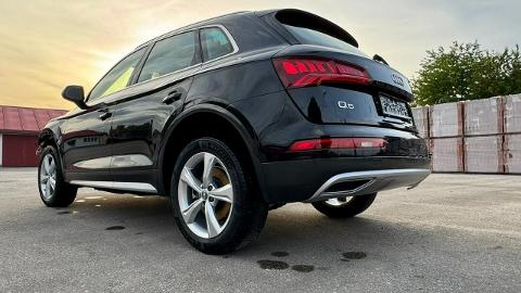 Audi Q5 FY  (286KM) - 49 900  PLN, 2018 - Miechów - wyprzedaż | Autoria.pl