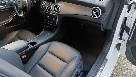 Mercedes-Benz CLA (177KM) - 38 900  PLN, 2015 - PLESZEW - wyprzedaż | Autoria.pl