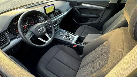 Audi Q5 FY  (286KM) - 49 900  PLN, 2018 - Miechów - wyprzedaż | Autoria.pl