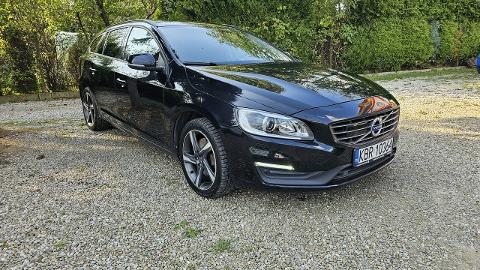 Volvo V60 I  (163KM) - 59 800  PLN, 2015 - Nowy Sącz - wyprzedaż | Autoria.pl