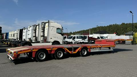 MAX Trailer  Rozciągana Zagłębiana Oś skrętna Oś Podnoszona Nooteboom -  239 000  PLN, 2018 - Widełki - wyprzedaż | Autoria.pl