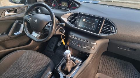 Peugeot 308 SW 1.5 BlueHDi Active S&S (130KM) - 48 900  PLN, 2018 - Radom - wyprzedaż | Autoria.pl