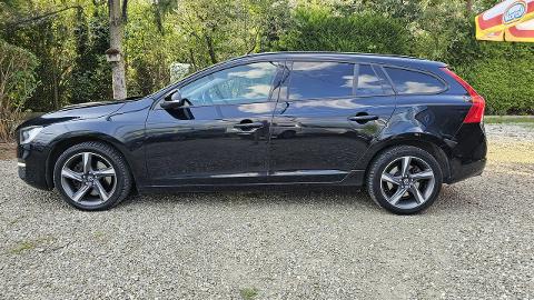 Volvo V60 I  (163KM) - 59 800  PLN, 2015 - Nowy Sącz - wyprzedaż | Autoria.pl