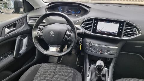 Peugeot 308 1.2 PureTech Active Pack S&S (130KM) - 54 900  PLN, 2020 - Radom - wyprzedaż | Autoria.pl