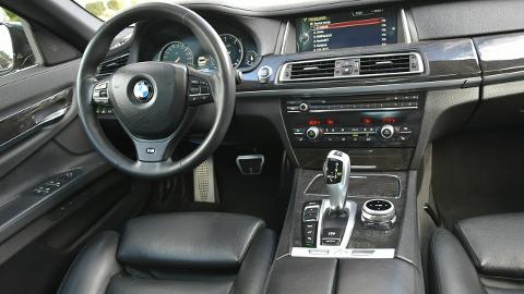 BMW Seria  7 F01  (258KM) - 79 900  PLN, 2012 - Kampinos - wyprzedaż | Autoria.pl