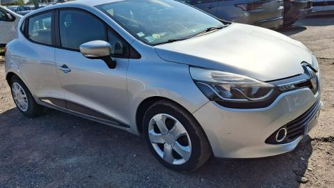 Renault Clio IV  (90KM) - 16 900  PLN, 2015 - PLESZEW - wyprzedaż | Autoria.pl