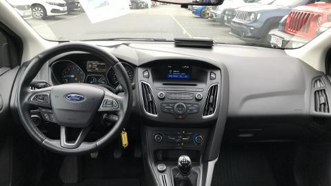 Ford Focus Mk3  (105KM) - 47 900  PLN, 2018 - TYCHY - wyprzedaż | Autoria.pl