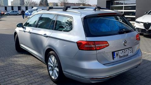 Volkswagen Passat B8  (150KM) - 75 900  PLN, 2018 - TYCHY - wyprzedaż | Autoria.pl