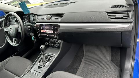 Škoda Superb III  (150KM) - 68 900  PLN, 2018 - TYCHY - wyprzedaż | Autoria.pl