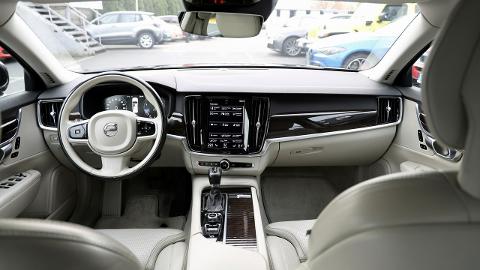 Volvo S90 II  (253KM) - 87 900  PLN, 2017 - TYCHY - wyprzedaż | Autoria.pl