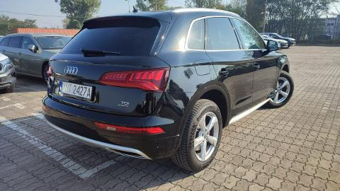 Audi Q5 FY  (190KM) -  146 900  PLN, 2019 - Otwock - wyprzedaż | Autoria.pl