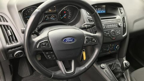 Ford Focus Mk3  (105KM) - 47 900  PLN, 2018 - TYCHY - wyprzedaż | Autoria.pl