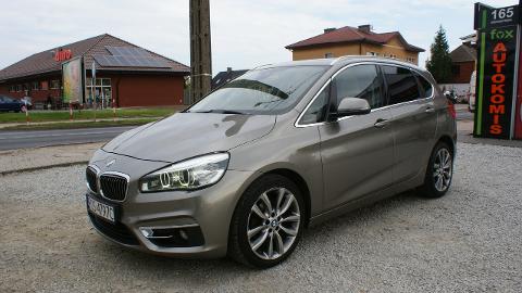 BMW Seria  2 F46 (149KM) - 51 700  PLN, 2015 - Ostrów Wielkopolski - wyprzedaż | Autoria.pl