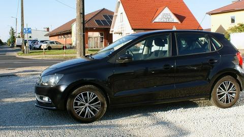 Volkswagen Polo V  (60KM) - 24 700  PLN, 2016 - Ostrów Wielkopolski - wyprzedaż | Autoria.pl