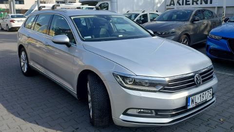 Volkswagen Passat B8  (150KM) - 75 900  PLN, 2018 - TYCHY - wyprzedaż | Autoria.pl