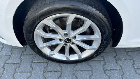 Audi A4 B9  (150KM) -  130 900  PLN, 2021 - TYCHY - wyprzedaż | Autoria.pl