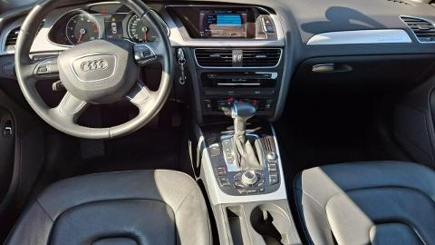 Audi A4 B8  (204KM) - 34 900  PLN, 2012 - PLESZEW - wyprzedaż | Autoria.pl