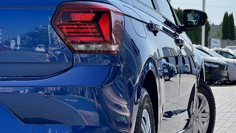 Volkswagen Polo VI  (75KM) - 35 900  PLN, 2018 - TYCHY - wyprzedaż | Autoria.pl