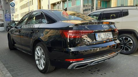 Audi A4 B9  (150KM) -  119 900  PLN, 2019 - TYCHY - wyprzedaż | Autoria.pl