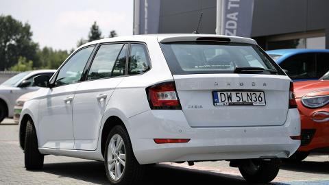 Škoda Fabia III  (95KM) - 43 900  PLN, 2020 - TYCHY - wyprzedaż | Autoria.pl