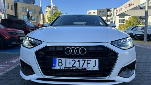 Audi A4 B9  (150KM) -  130 900  PLN, 2021 - TYCHY - wyprzedaż | Autoria.pl