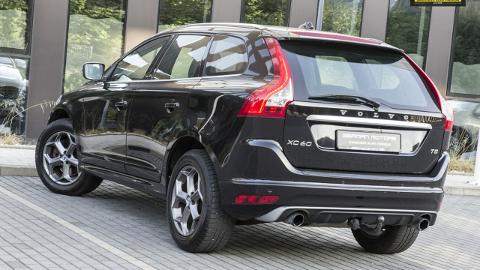 Volvo XC 60 I  (240KM) - 74 900  PLN, 2015 - Gdynia - wyprzedaż | Autoria.pl