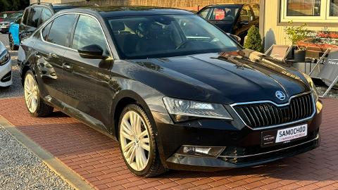 Škoda Superb III  (190KM) - 84 800  PLN, 2017 - SADE BUDY - wyprzedaż | Autoria.pl